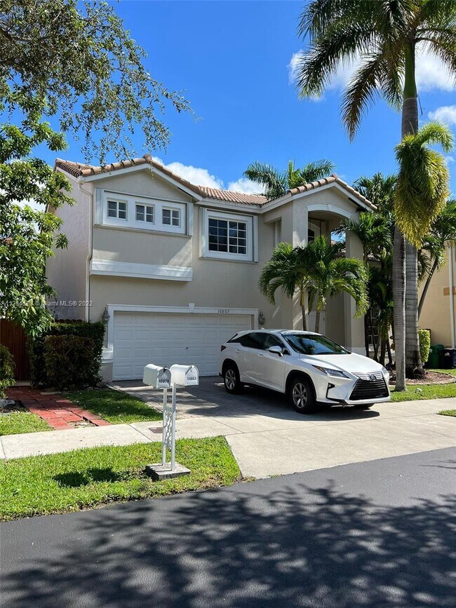 Foto del edificio - 10863 NW 53rd Ln
