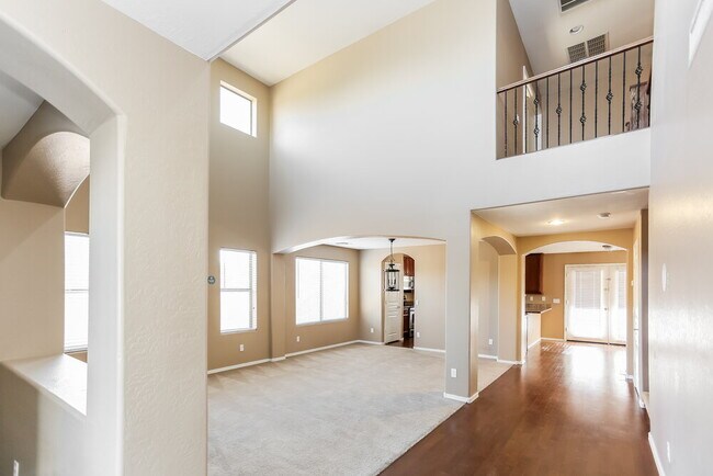 Foto del edificio - 6830 S 44th Ln