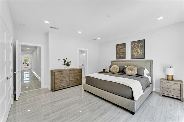 Foto del edificio - 2425 Crossman Ave
