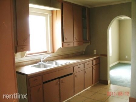 Foto del edificio - 2 br, 1 bath House - 612 N Park Ave