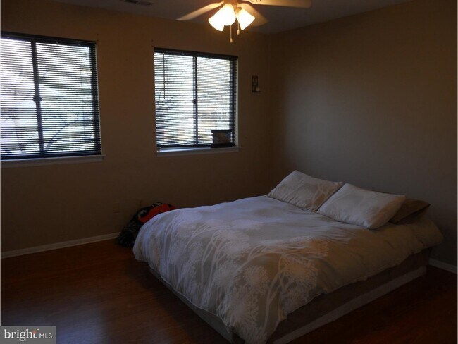 Building Photo - 504B Mulberry Cove