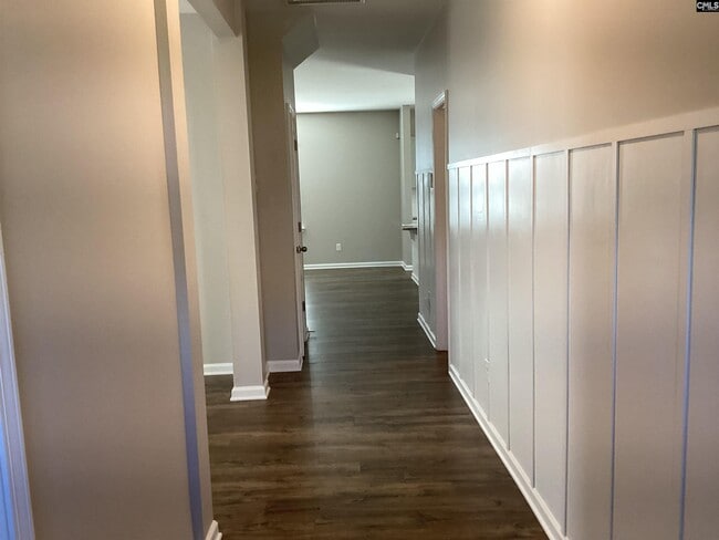 Building Photo - 28 Bridlewood Ln
