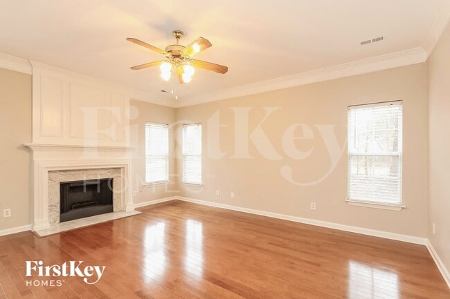 Building Photo - 11208 Ridge Oak Dr