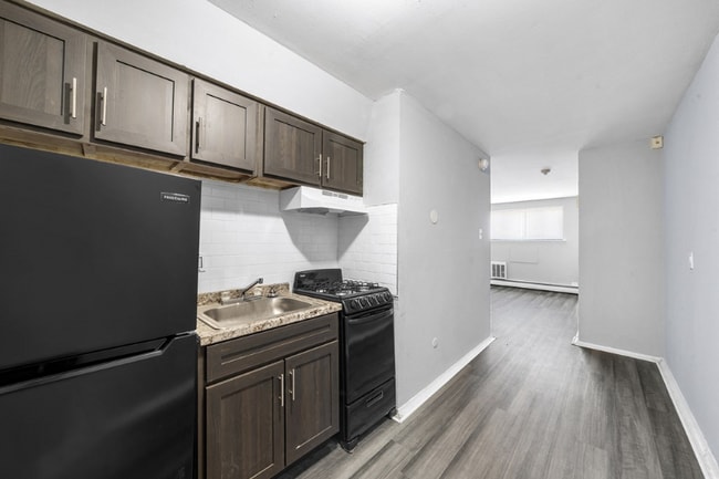 Photo - 7101 N 15th St Apartment