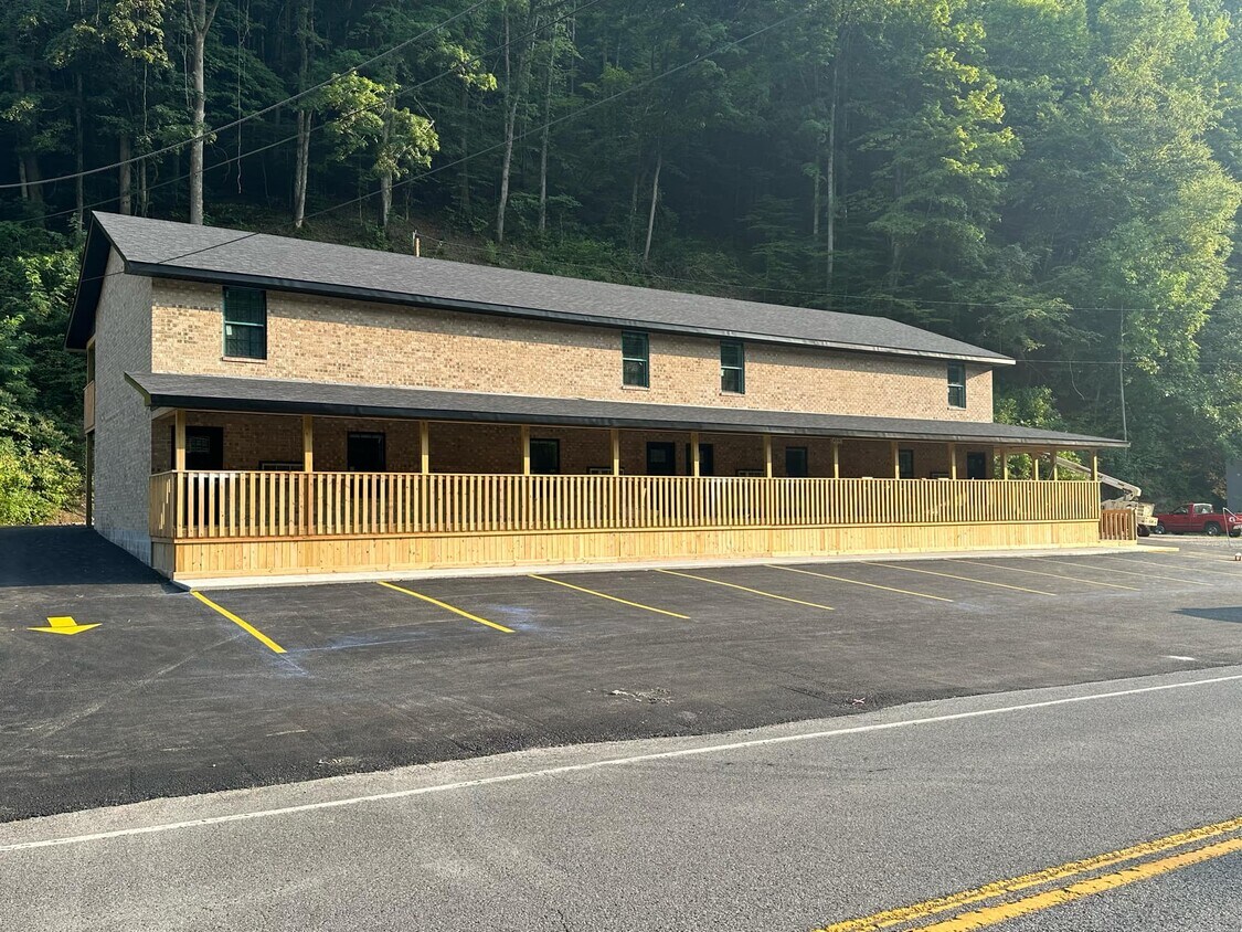 Foto principal - Pinson Place Apartments