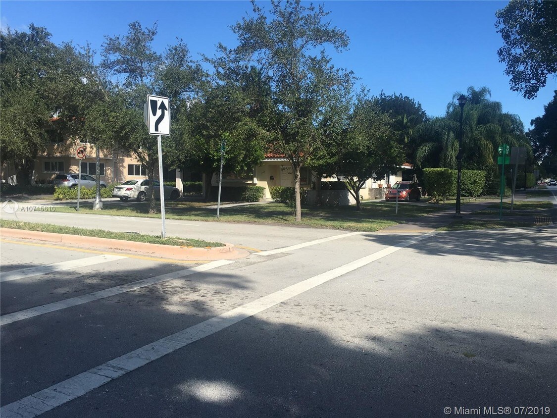 Building Photo - 3941 Segovia St