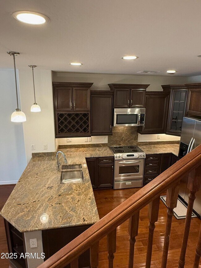 Foto del edificio - 4391 N 24th Pl