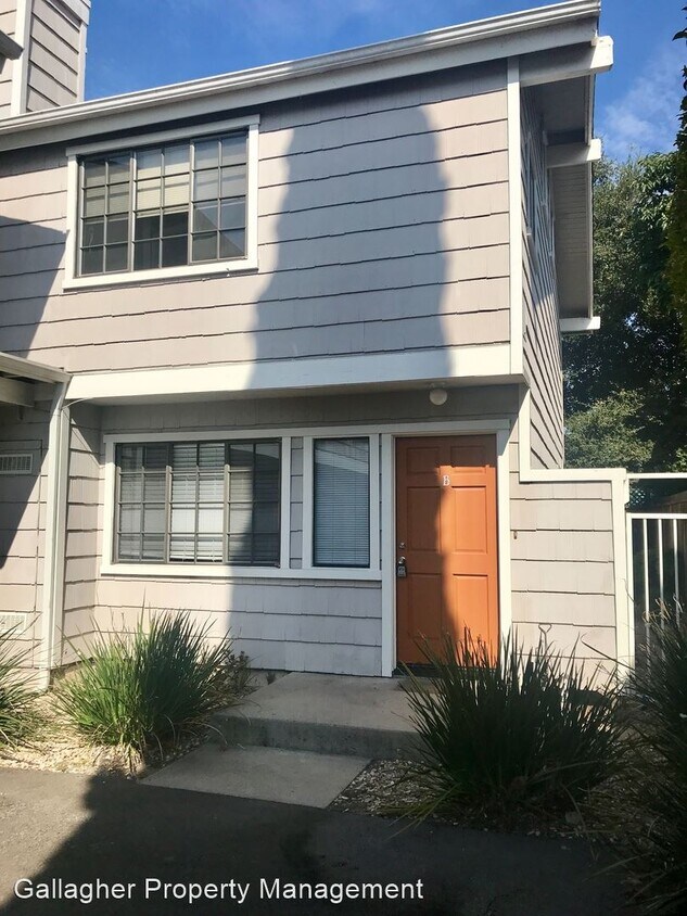 Foto principal - 622 W Pedregosa St