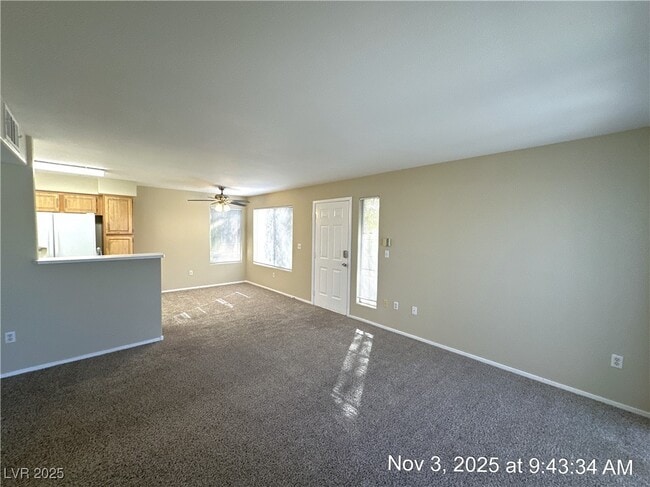 Foto del edificio - 5710 E Tropicana Ave