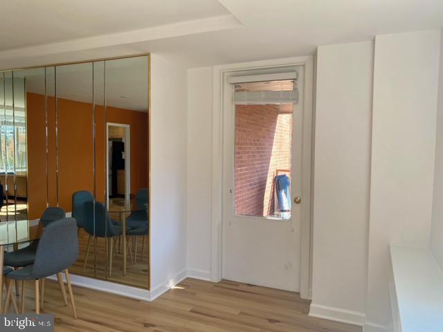 Foto del edificio - 1121 Arlington Blvd