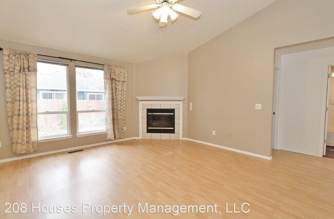 Building Photo - 4 br, 2 bath House - 14526 W. White Hawk Ct
