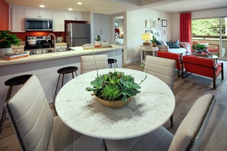 Building Photo - Seascape Apartment Homes