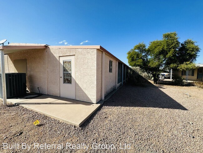 Building Photo - 3 br, 2 bath House - 8811 E Illinois