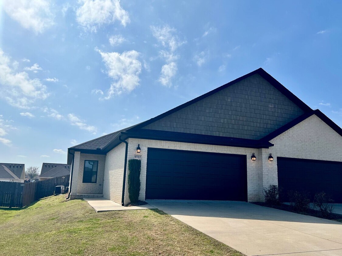 Foto principal - 9722 Haven Blvd