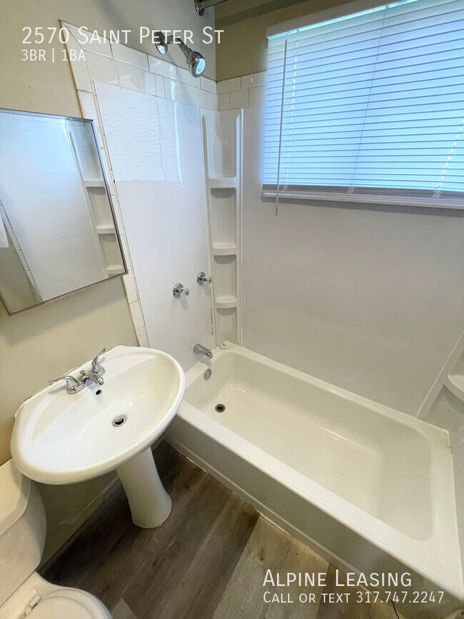 Foto del edificio - Near Southeast 3BR House!