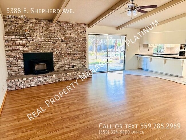 Foto del edificio - 5388 E Shepherd Ave