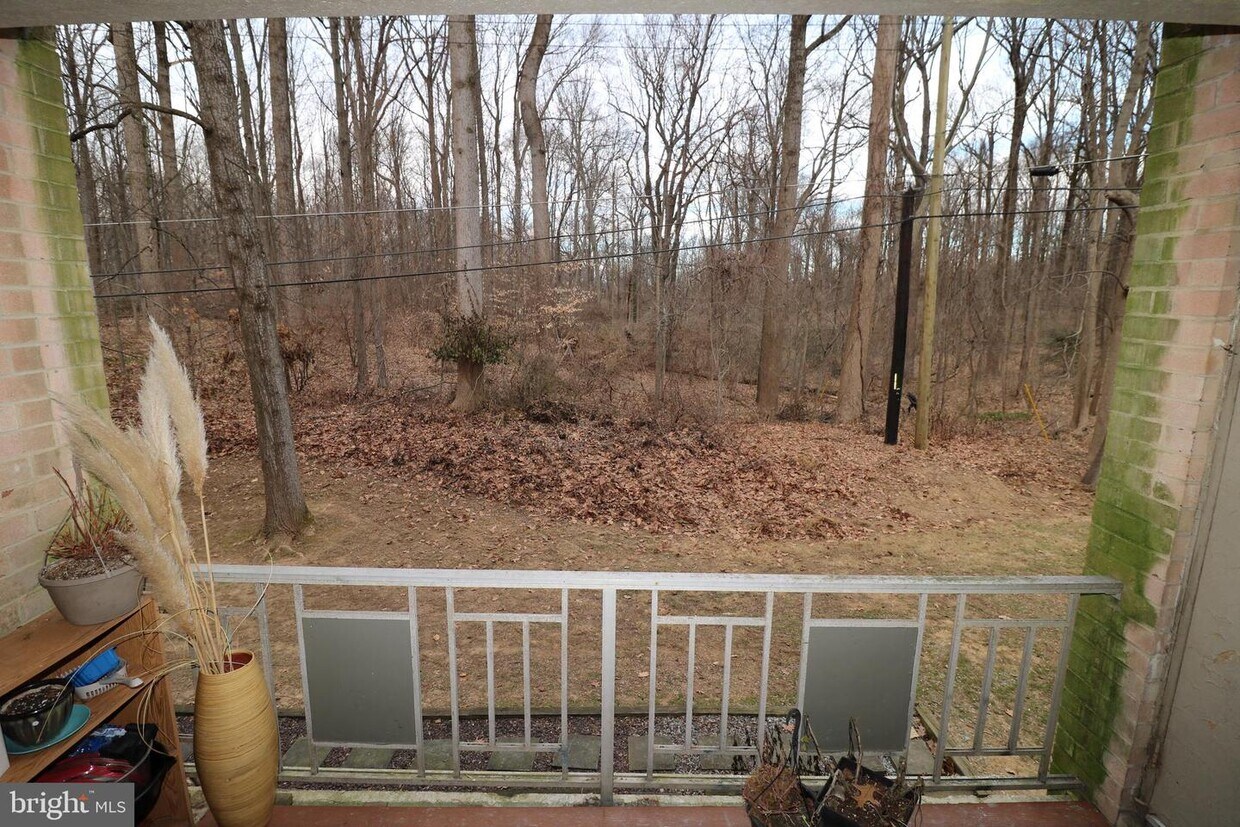 5101 Crossfield Ct Unit 356, Rockville, MD 20852 Apartment for Rent