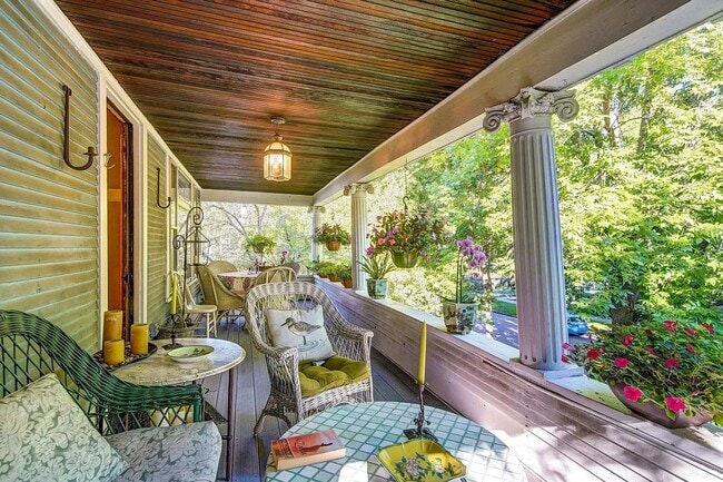 Building Photo - F. Scott Fitzgerald House in Saint Paul Can Be Your Home!