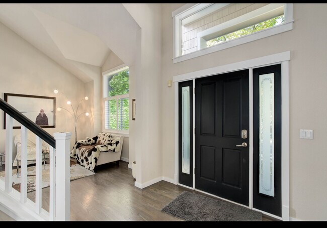 Foto del edificio - 2305 Eagles Nest Dr