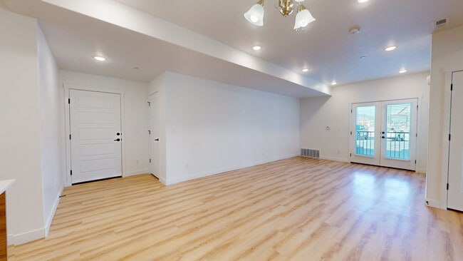 Foto del edificio - 1137 W 250 S