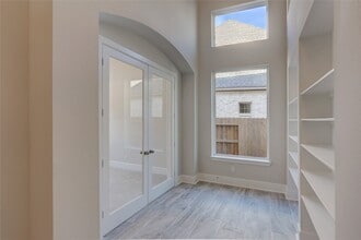 Building Photo - 115 Keechie Creek Ct