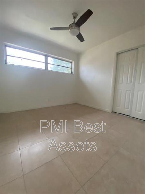 Foto del edificio - 5321 NE 18th Ave