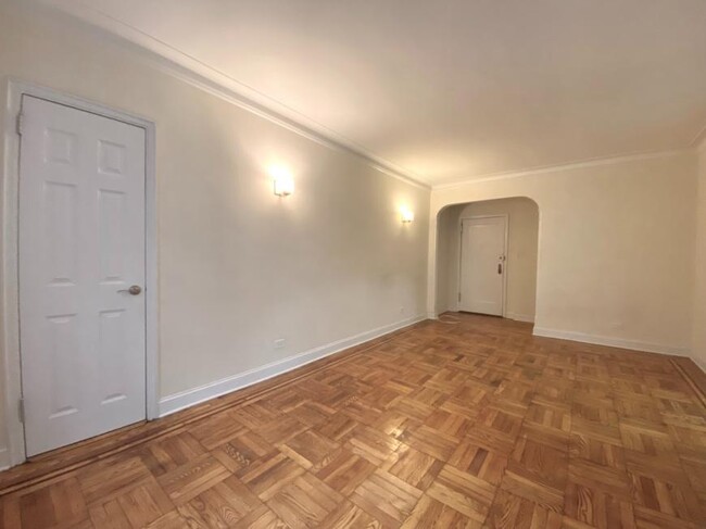 Foto del edificio - 0 bedroom in New York NY 10032