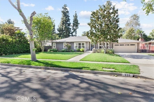 Building Photo - 933 W Riviera Dr