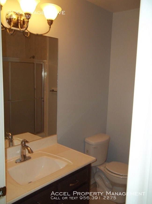 Foto del edificio - Renovated Home!