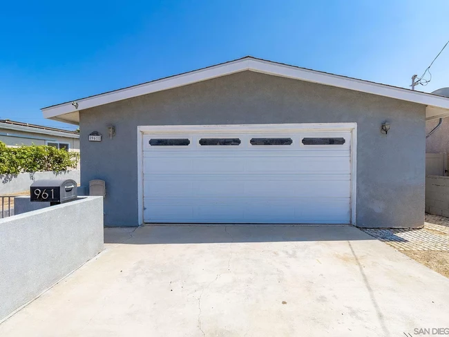 Garage 2 Car garage - 961 14th St