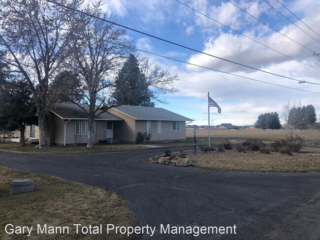 Building Photo - 5 br, 2 bath House - 2326 Hamilton Rd