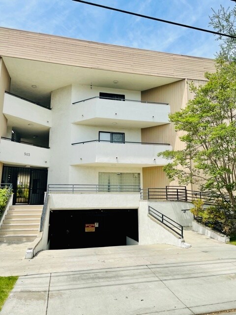 Foto del edificio - 503 S Adams St