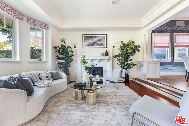Building Photo - 17062 Bollinger Dr