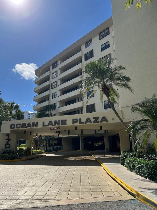 Building Photo - 170 Ocean Ln Dr