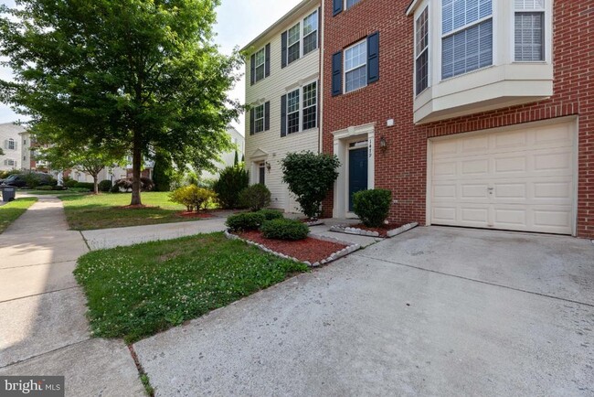 Foto del edificio - 1479 Fawn Hollow Ln