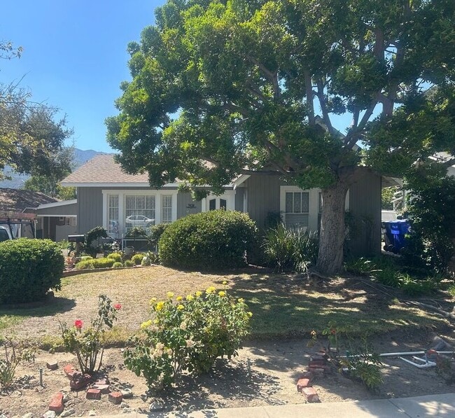 Building Photo - 2434 Florencita Dr W