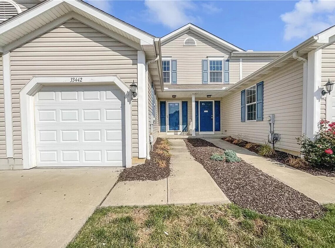 Foto principal - 33442 Halle Ct