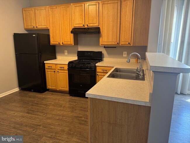 Foto del edificio - 1402 Blue Heron Dr
