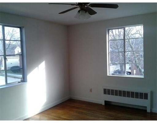 Building Photo - 43 Thayer Rd