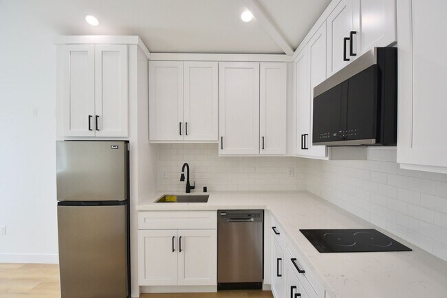 Foto del edificio - 10839 Moorpark St