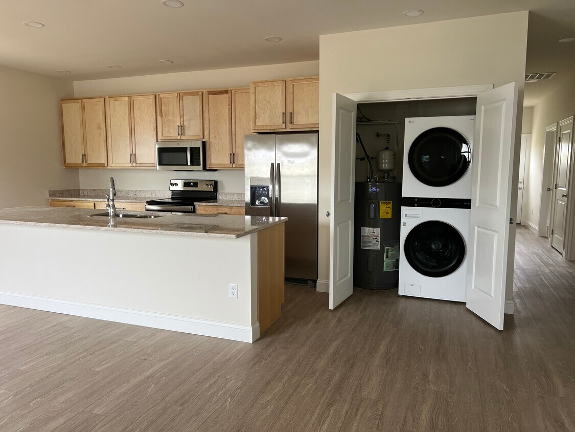 Foto principal - 06 Longbranch Dr