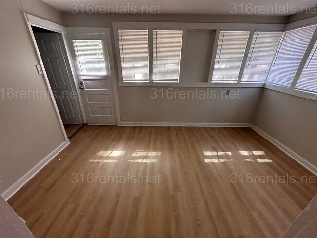 Building Photo - COMING SOON, PLEASE CHECK BACK