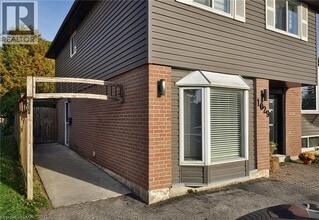 Building Photo - 1029 Valentine Dr