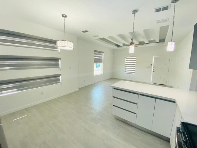 Foto del edificio - 1623 W Marlin St