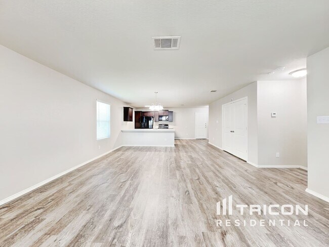 Foto del edificio - 9713 Marbach Brk