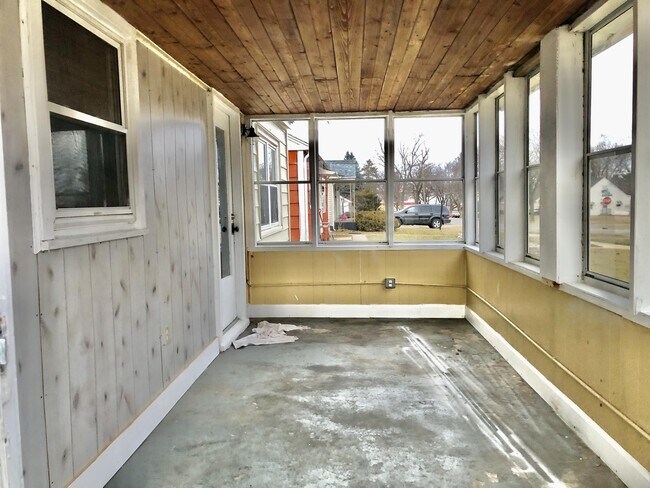 Foto del edificio - 924 N Sunset Ave