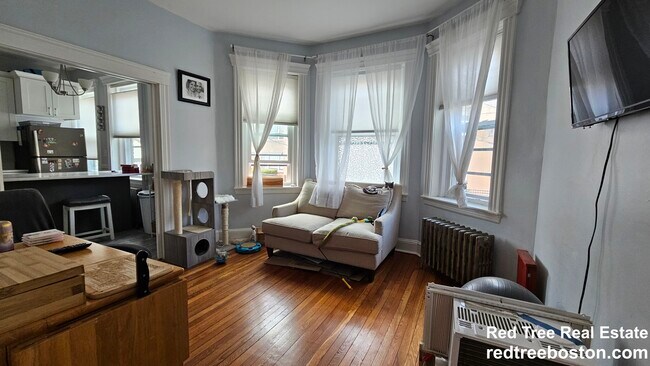 Foto del edificio - 72 Strathmore Rd