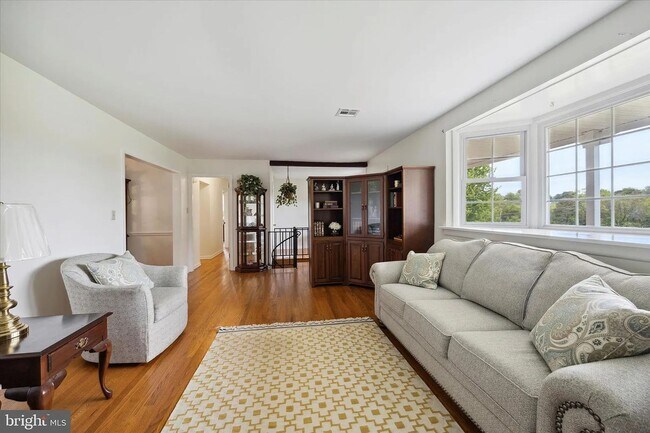 Foto del edificio - Coming Soon – Beautiful Ranch Home on Nearly 2 Acres | Showings Available Now | Mid-August Move-In