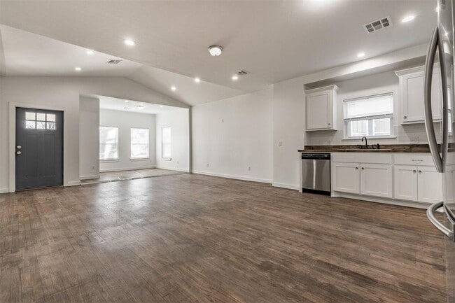 Foto del edificio - 1221 NW 31st St