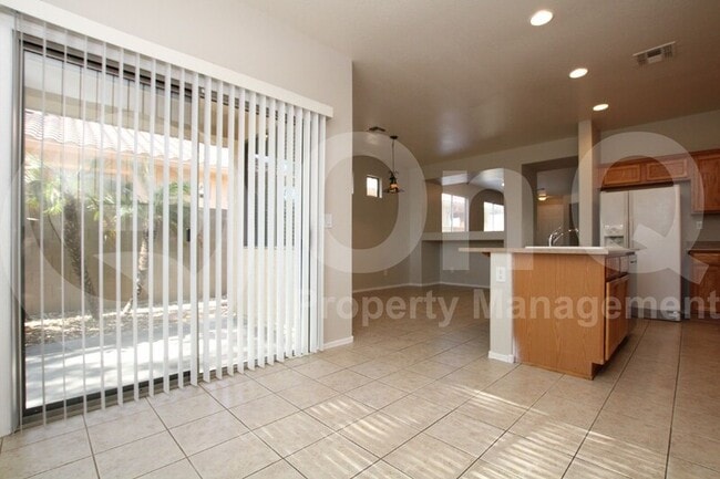 Building Photo - 39524 N Harbour Town Way